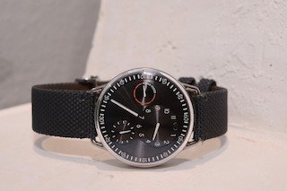 часы ressence в Мюнхене